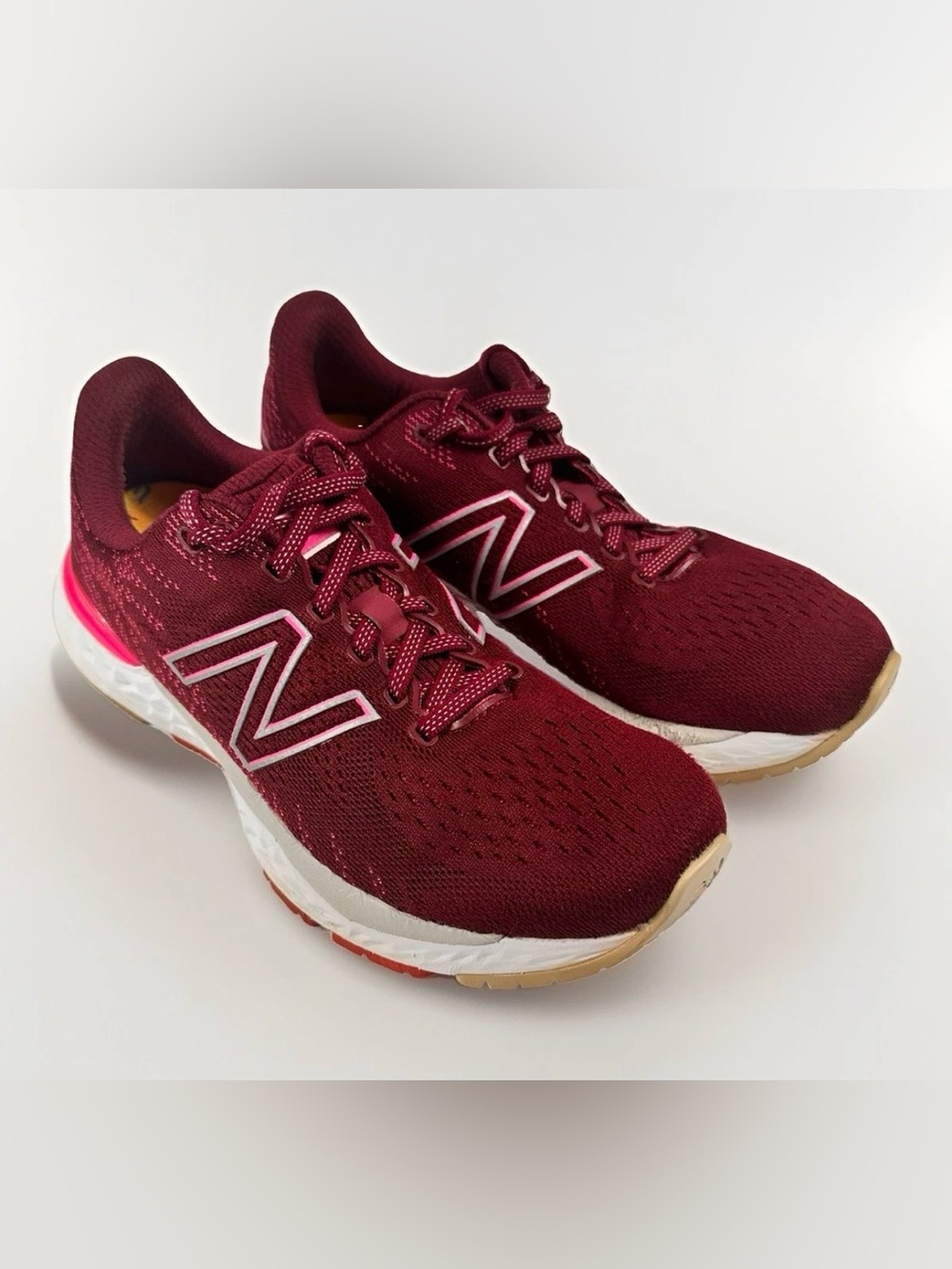 New Balance Fresh Foam 880 Women's Running Shoes Burgundy Pink Size 8 Measured